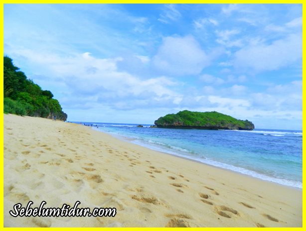  pantai  sadranan pantai  di  gunung kidul tempat romantis  